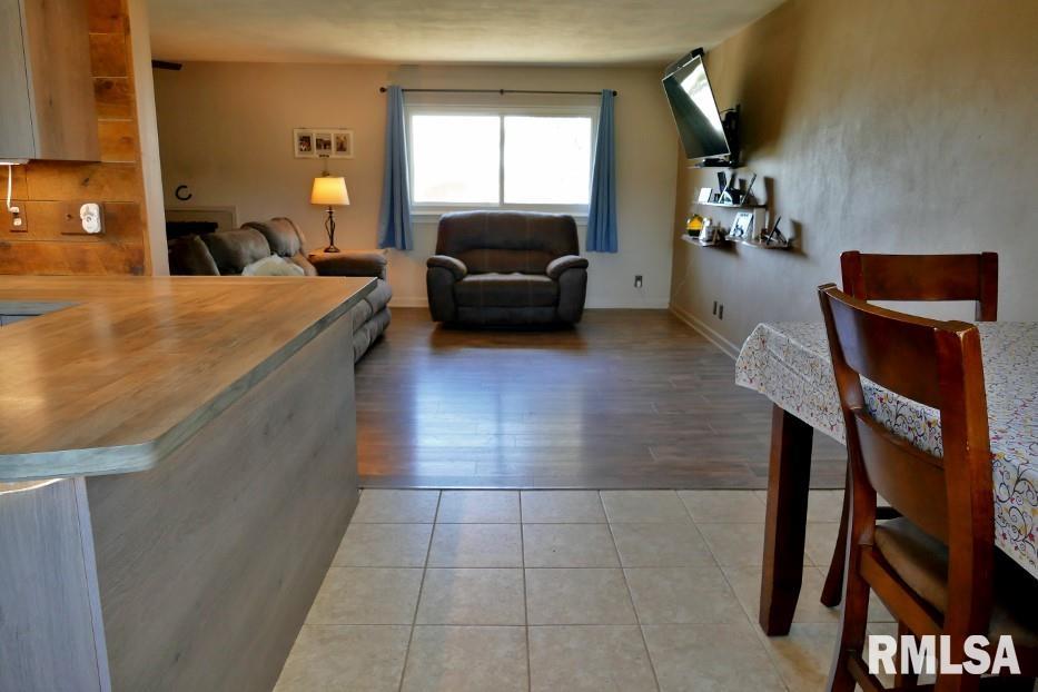 13320 North Wayne Road Chillicothe, IL 61523 - Photo 12 of 55 Gallery Image 12