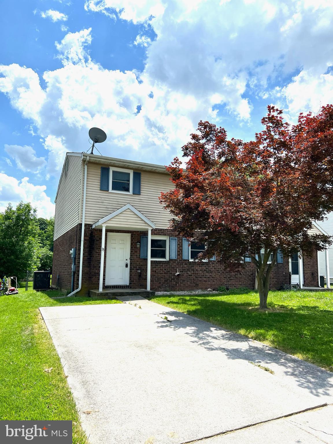 25 Oneill Avenue Hanover, PA 17331 - Photo 1 of 8 Gallery Image 1