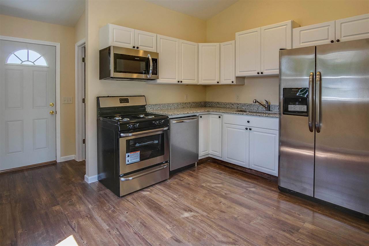 54845 Currant Road Mishawaka, IN 46545 - Photo 13 of 31 Gallery Image 13