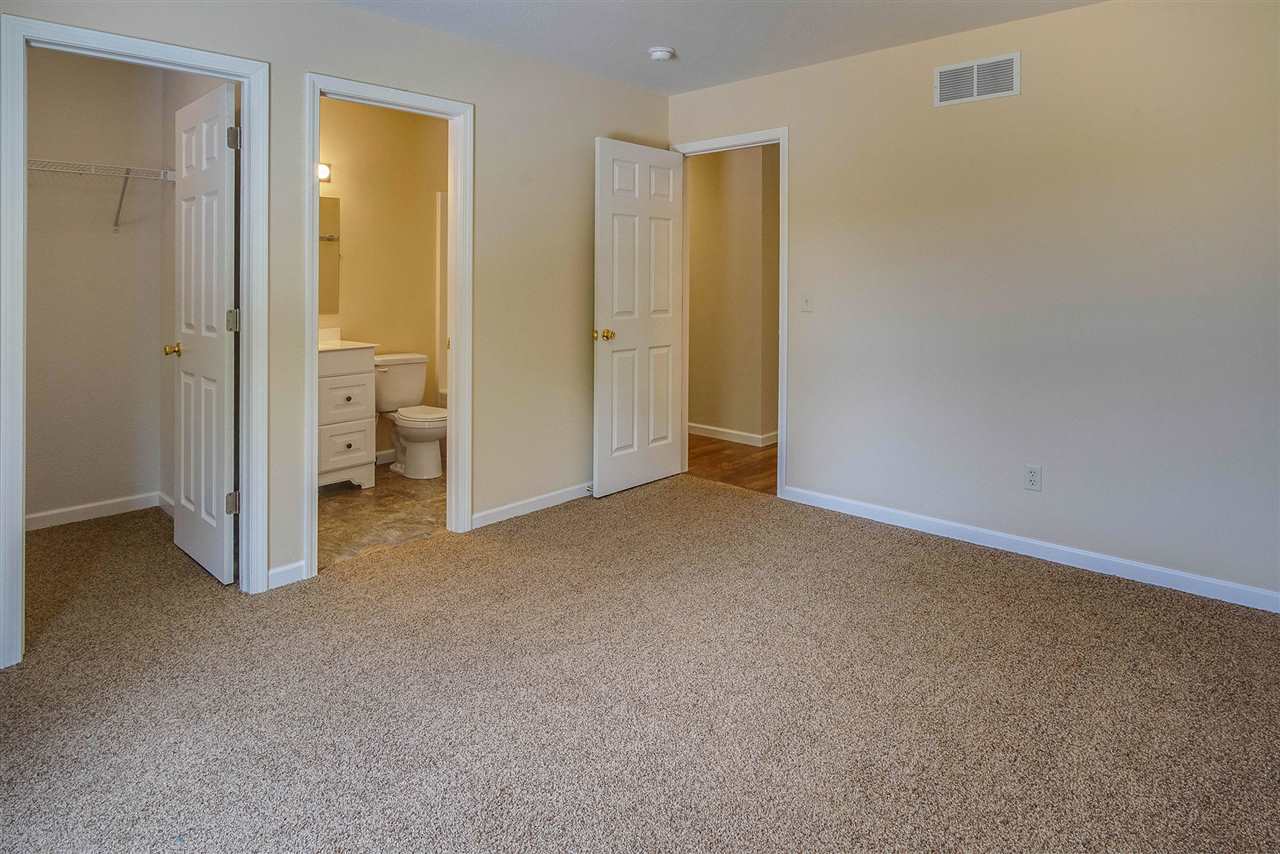 54845 Currant Road Mishawaka, IN 46545 - Photo 15 of 31 Gallery Image 15