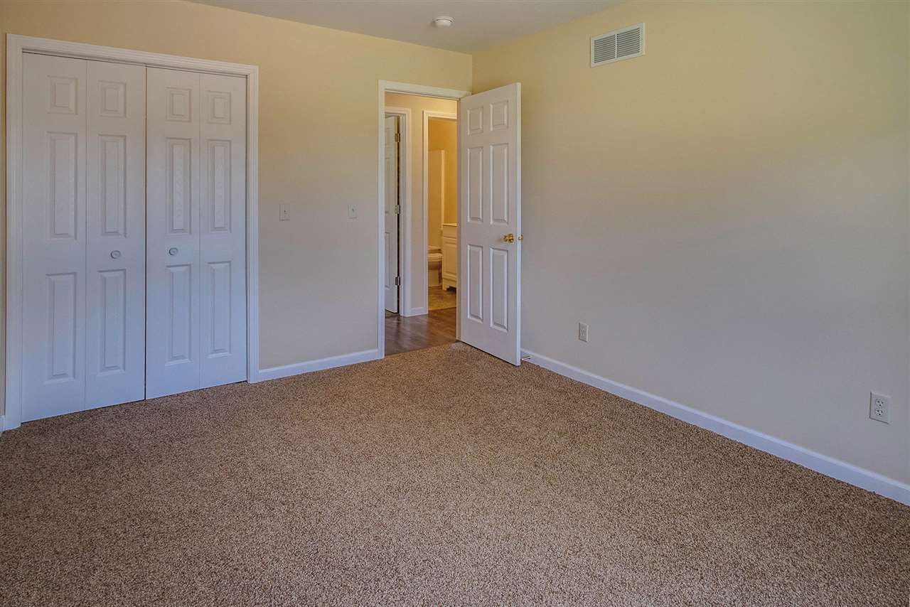 54845 Currant Road Mishawaka, IN 46545 - Photo 19 of 31 Gallery Image 19