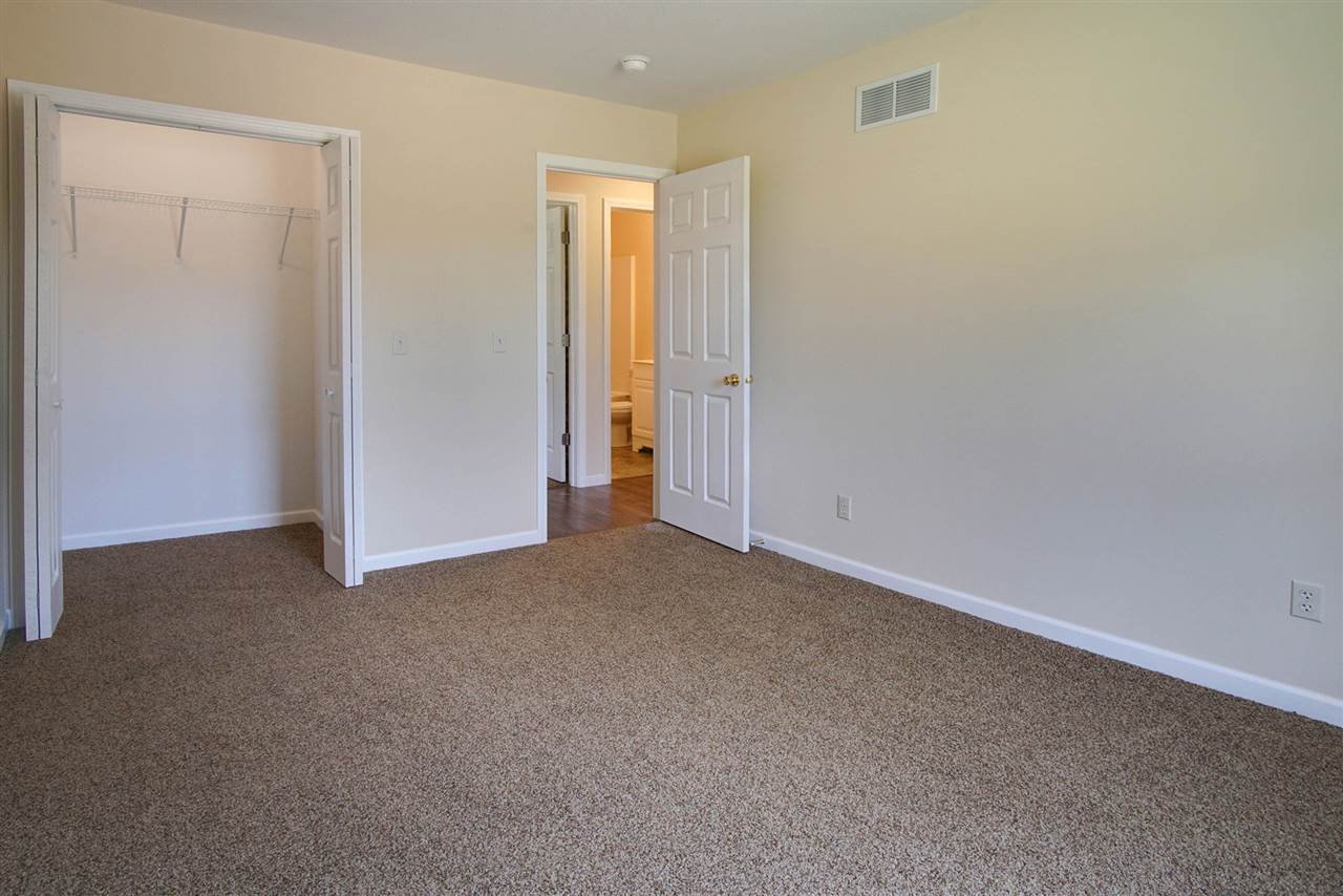 54845 Currant Road Mishawaka, IN 46545 - Photo 20 of 31 Gallery Image 20
