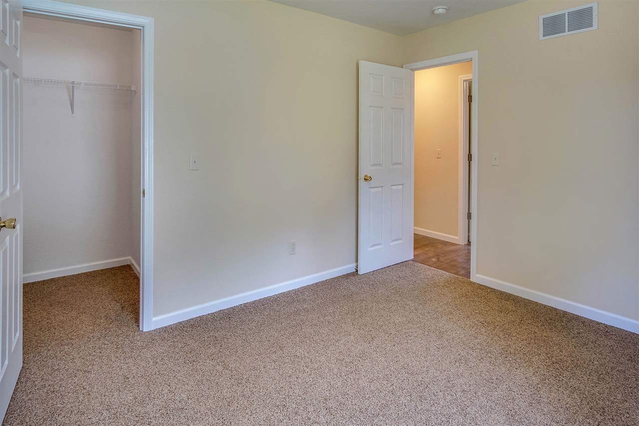 54845 Currant Road Mishawaka, IN 46545 - Photo 23 of 31 Gallery Image 23