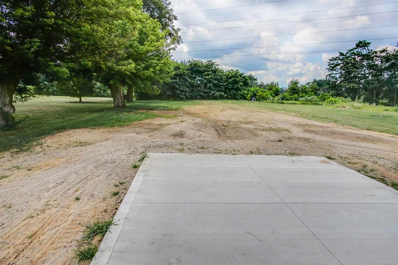 54845 Currant Road Mishawaka, IN 46545 - Photo 28 of 31 Gallery Image 28