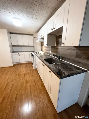 $1,595 | 143 William Street, Unit A, Middletown, CT 06457