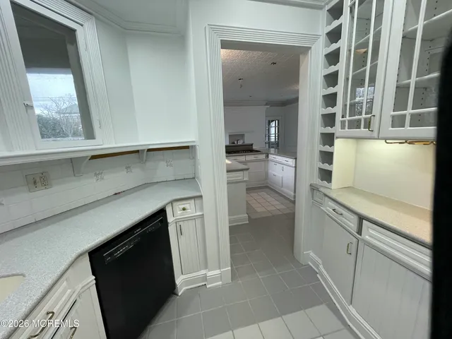 $10,000 | 211 Cedar Avenue, Allenhurst, NJ 07711