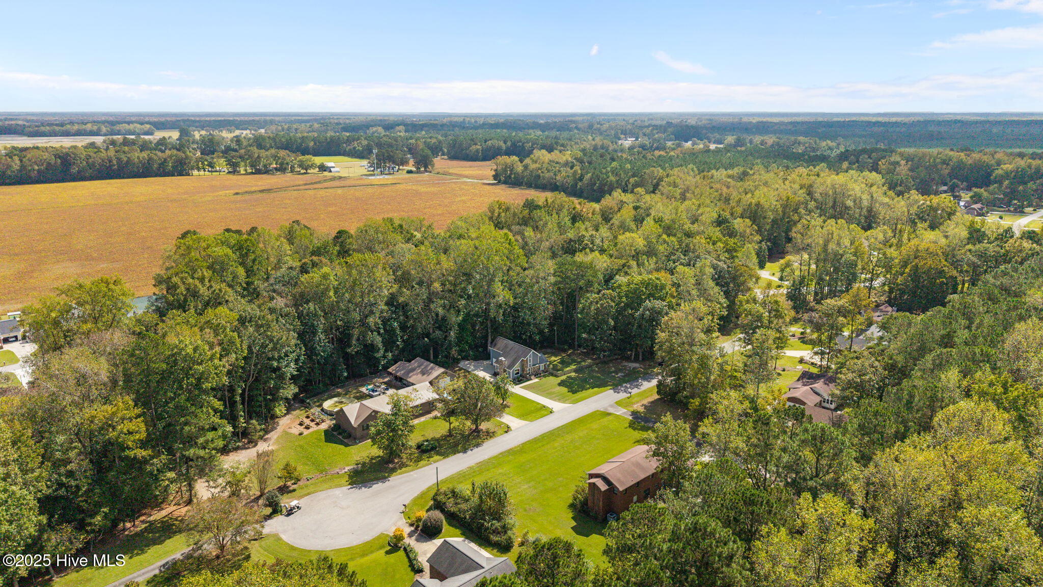 102 Spring Ridge Court New Bern, NC 28562 - Photo 37 of 43 13-web-or-mls-DJI_20251009123753_0408_D