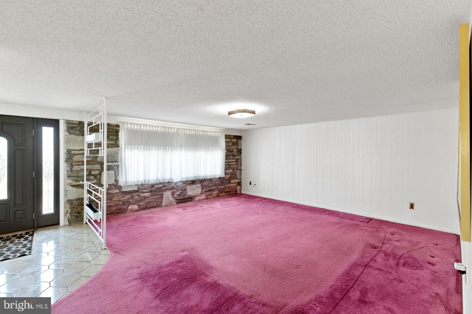 3812 Brookview Road Philadelphia, PA 19154 - Photo 5 of 26