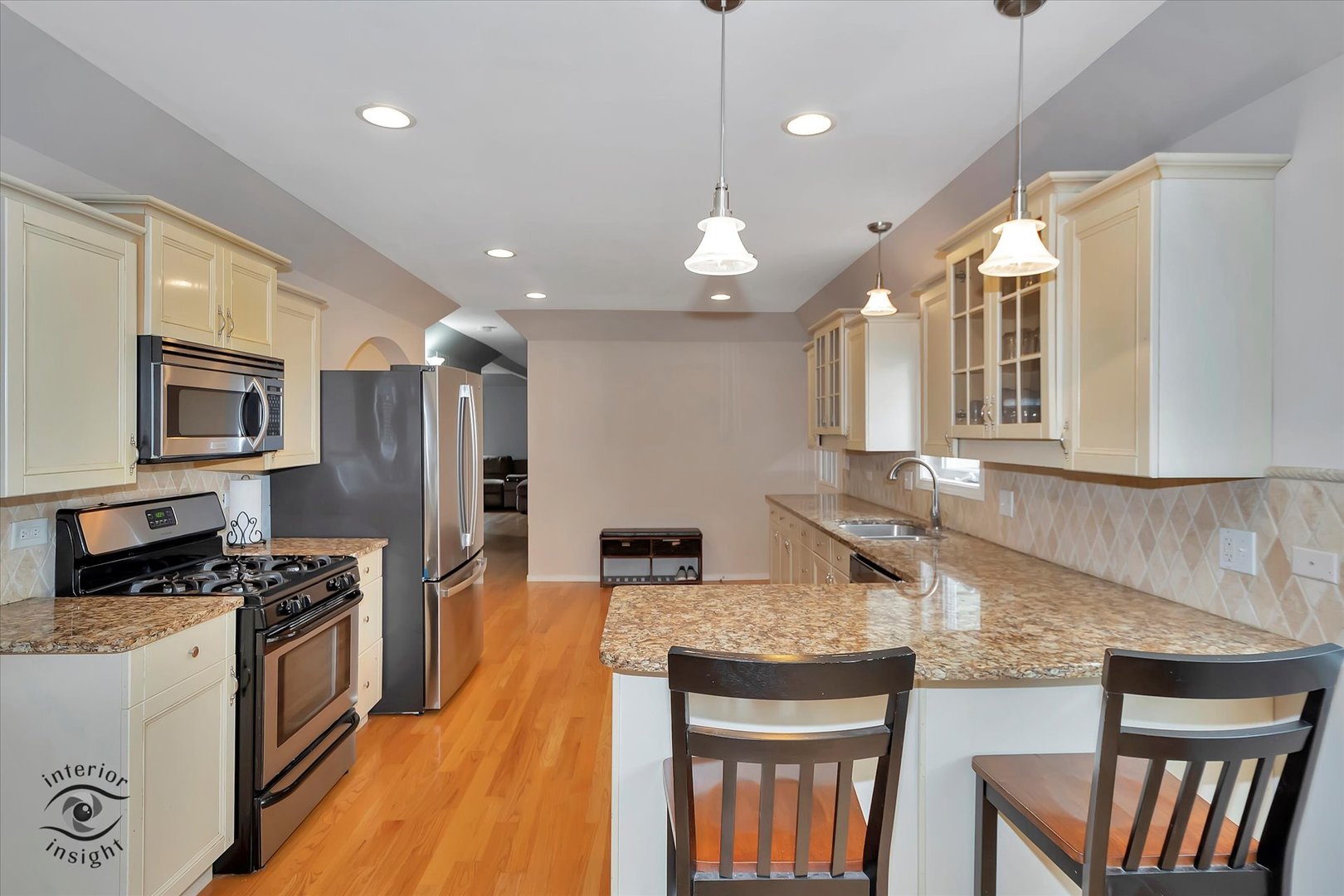 352 Rye Road Mundelein, IL 60060 - Photo 9 of 41 Gallery Image 9