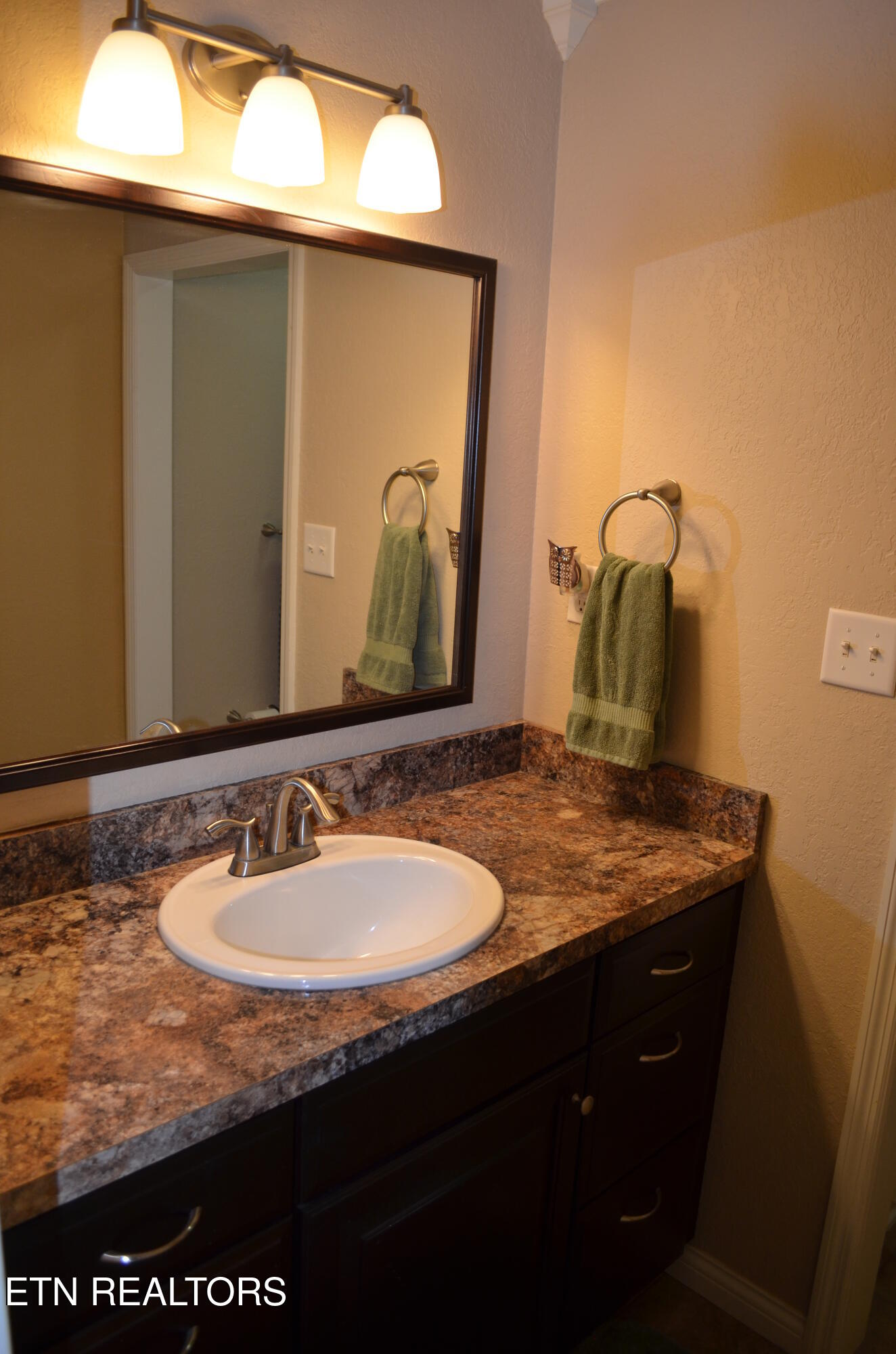 68 Valley Forge Drive, Unit 5A Oak Ridge, TN 37830 - Photo 40 of 51 68 Valley Forge 040