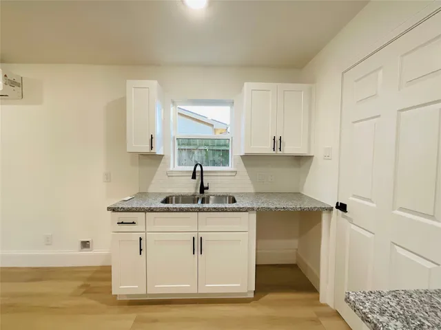 $219,900 | 1202 Dutch Street, Deer Park, TX 77536