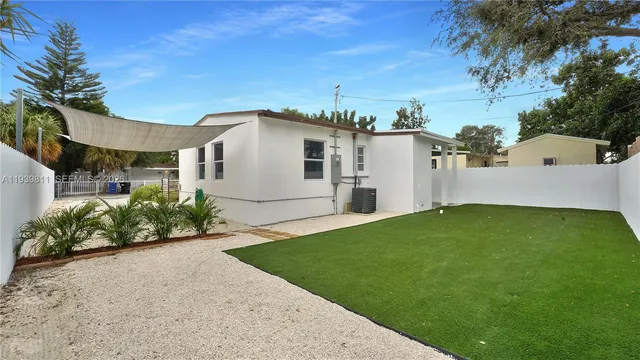 $2,950 | 1441 Northeast 154th Terrace, North Miami Beach, FL 33162