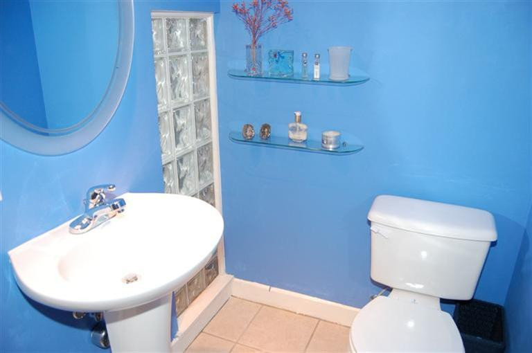2312 Devonshire Road Ann Arbor, MI 48104 - Photo 33 of 45 Photo 33