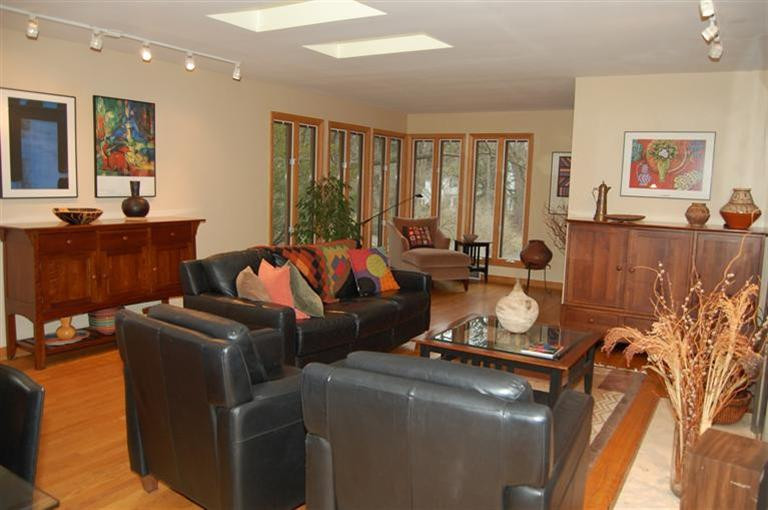 2312 Devonshire Road Ann Arbor, MI 48104 - Photo 8 of 45 Photo 8