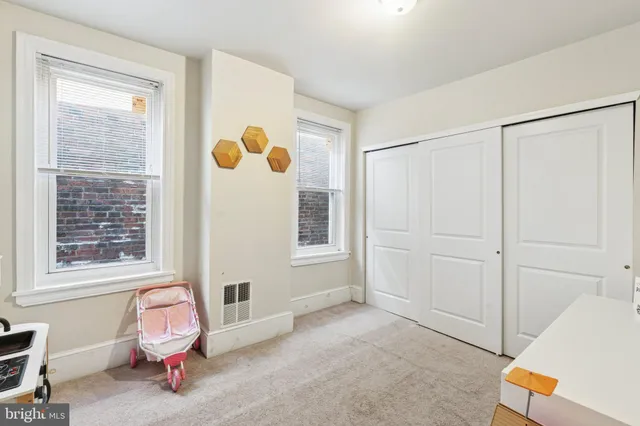 $395,000 | 3404 Henry Avenue, Philadelphia, PA 19129