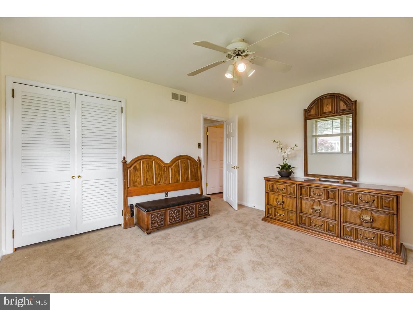1000 Susan Road Philadelphia, PA 19115 - Photo 17 of 25
