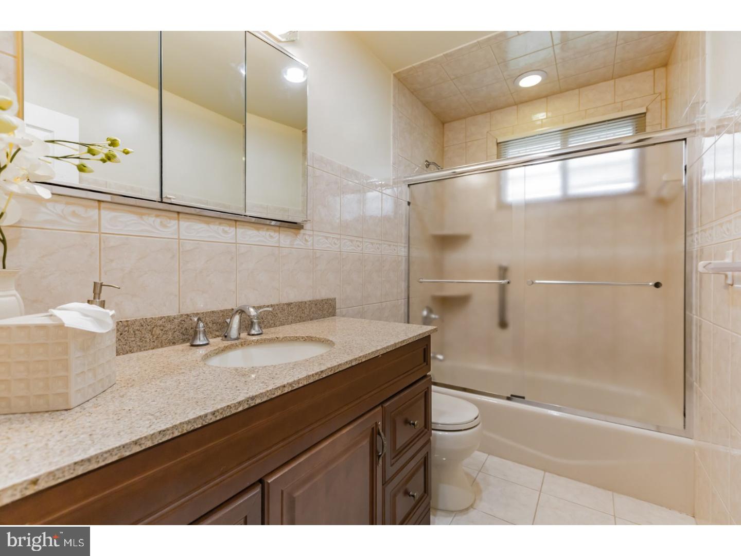 1000 Susan Road Philadelphia, PA 19115 - Photo 20 of 25