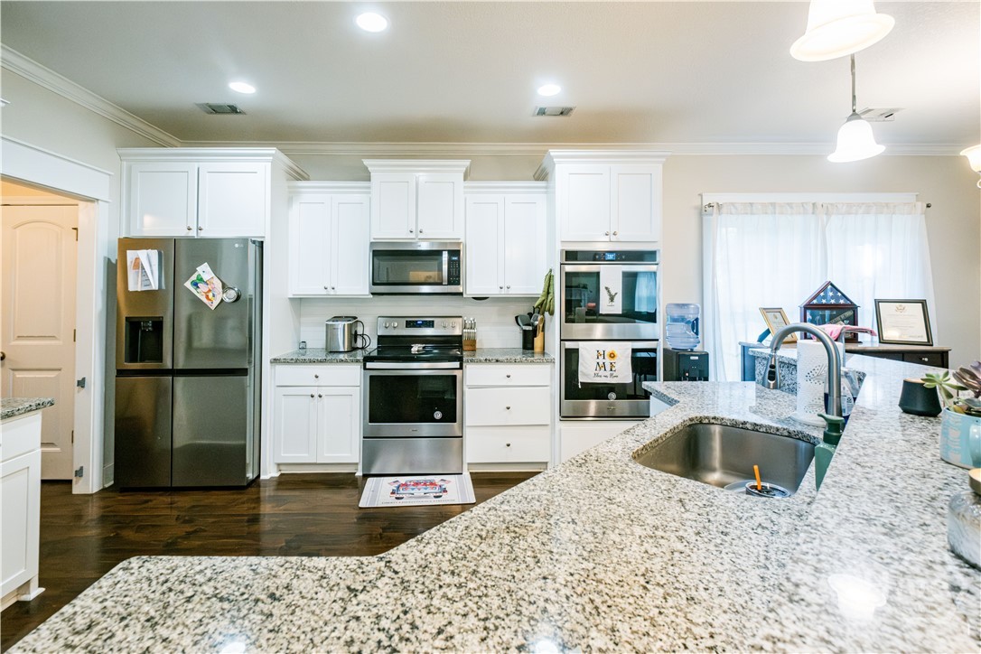 83 Spartina Way Midway, GA 31320 - Photo 7 of 50 Main Kitchen
