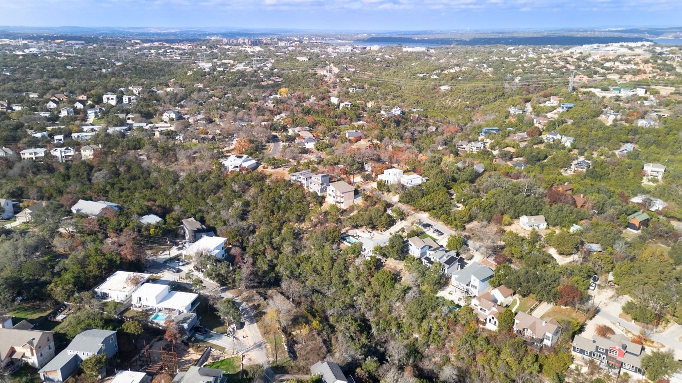 14506 Hunters Pass Austin, TX 78734 - Photo 7 of 19