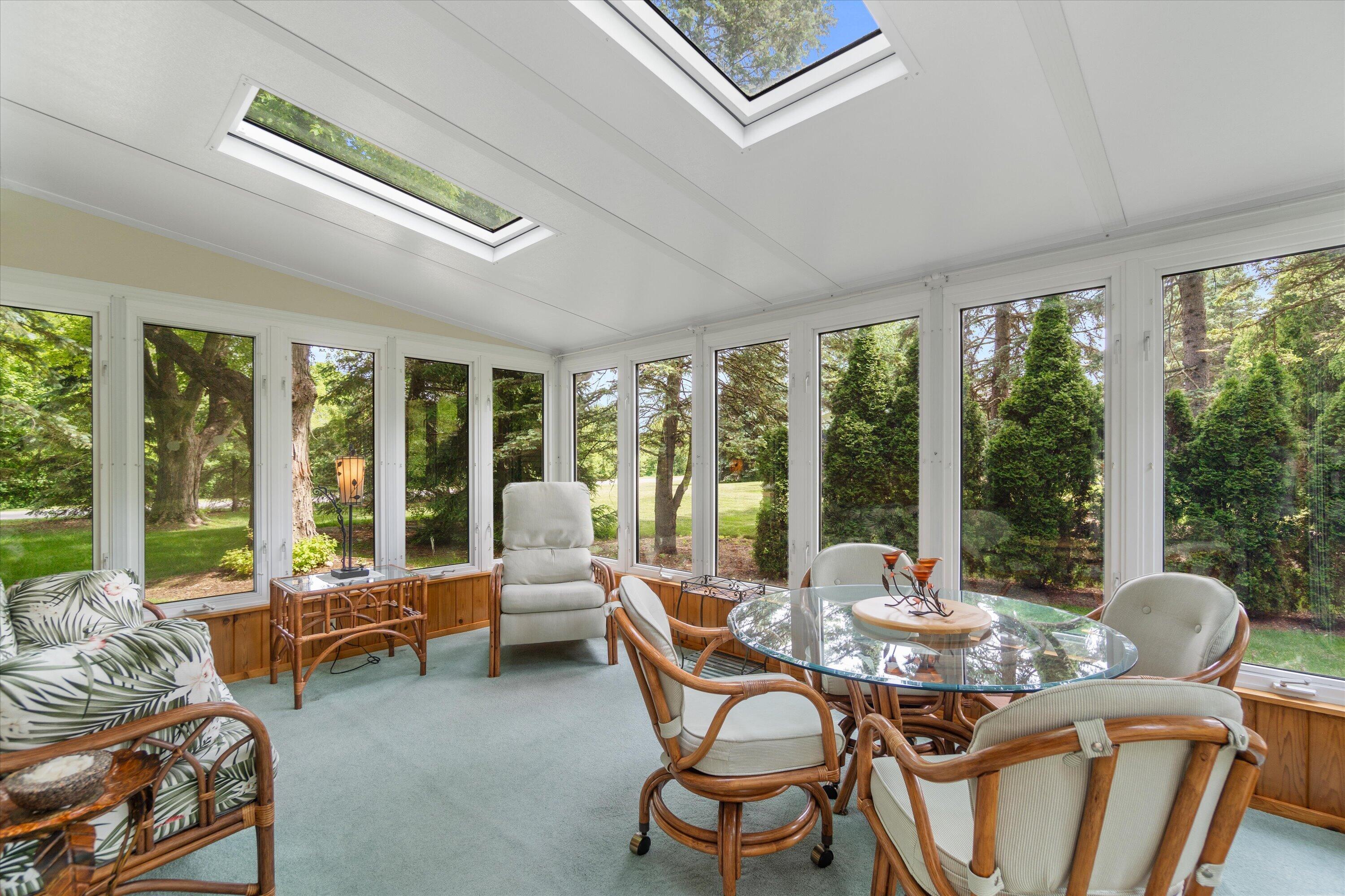 15655 Monet Court Brookfield, WI 53005 - Photo 22 of 60 40-DSC05325
