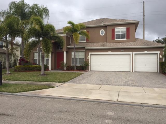 407 North Key Lime Square Southwest Vero Beach, FL 32968 - Photo 1 of 24