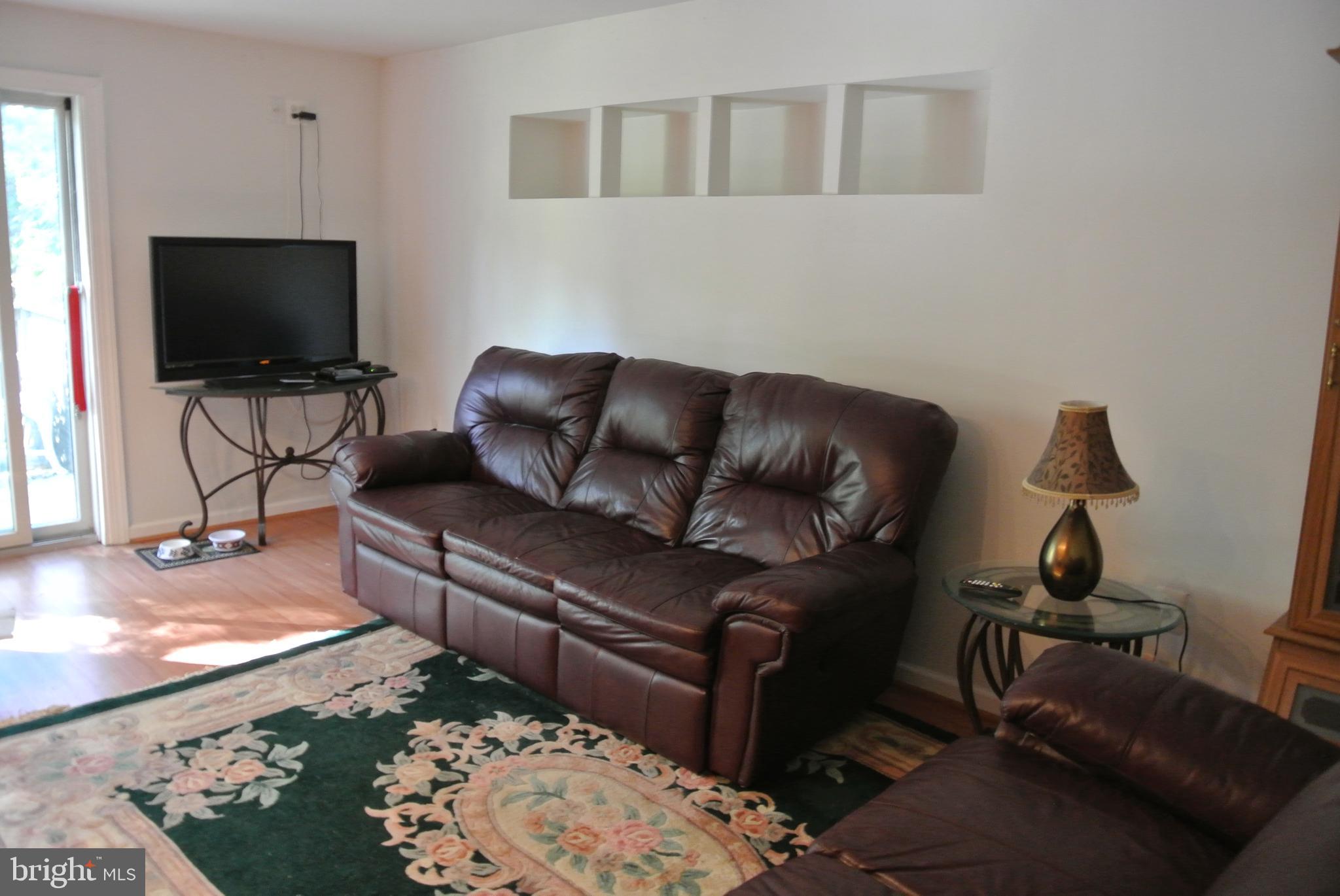 6903 Circle Road Baltimore, MD 21220 - Photo 16 of 26 Separate apartment
