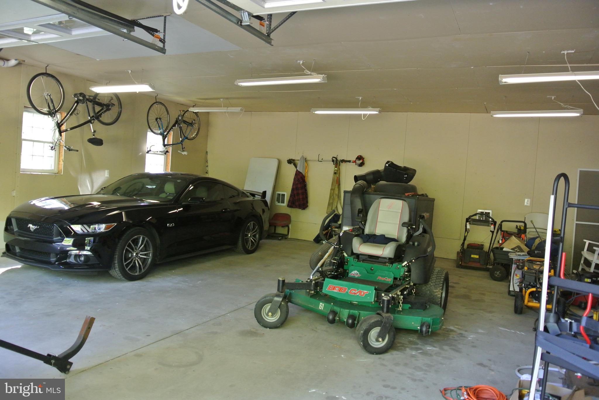 6903 Circle Road Baltimore, MD 21220 - Photo 23 of 26 Oversized garage