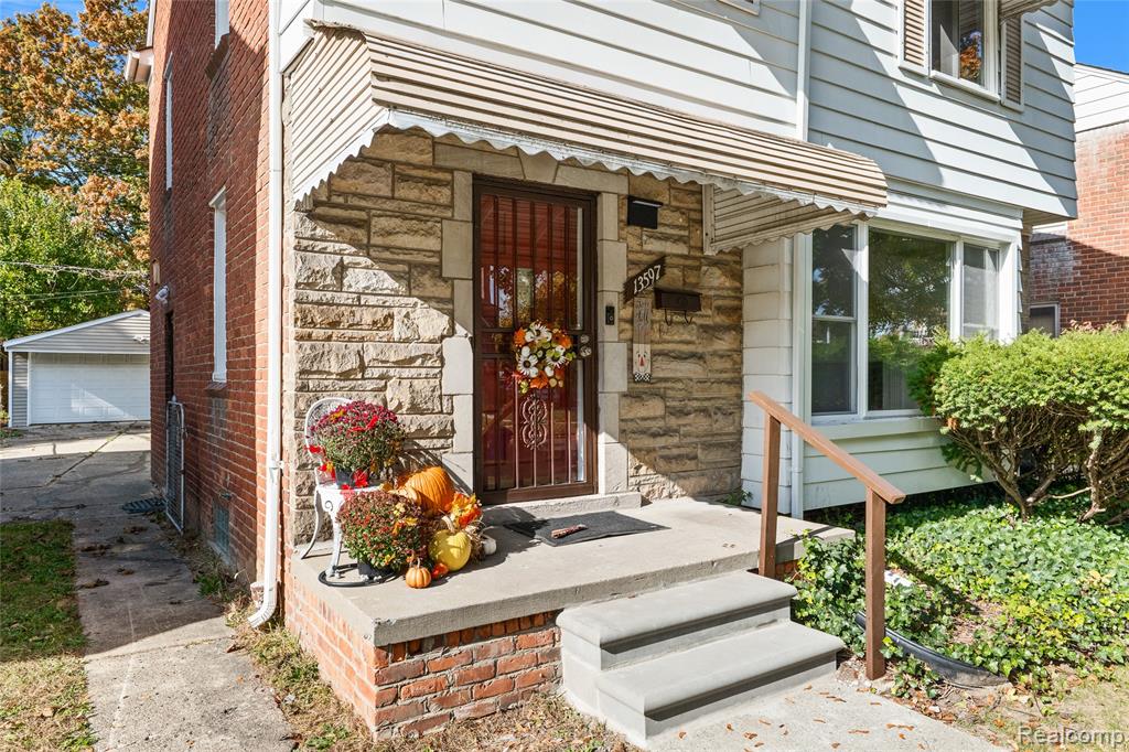 13597 Rutland Street Detroit, MI 48227 - Photo 9 of 37 Gallery Image 9