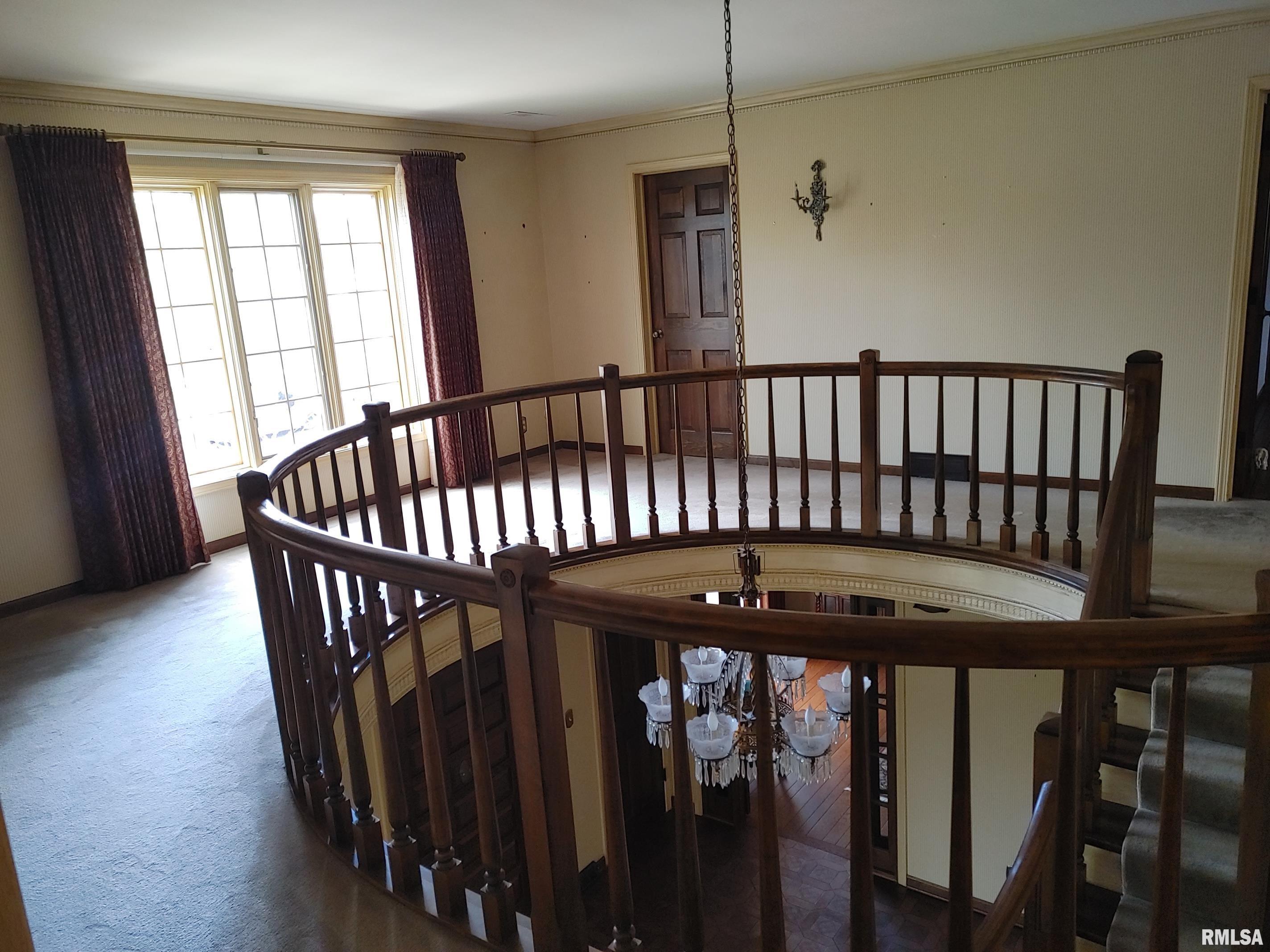 214 West Wolf Road Peoria, IL 61614 - Photo 16 of 55 Gallery Image 16