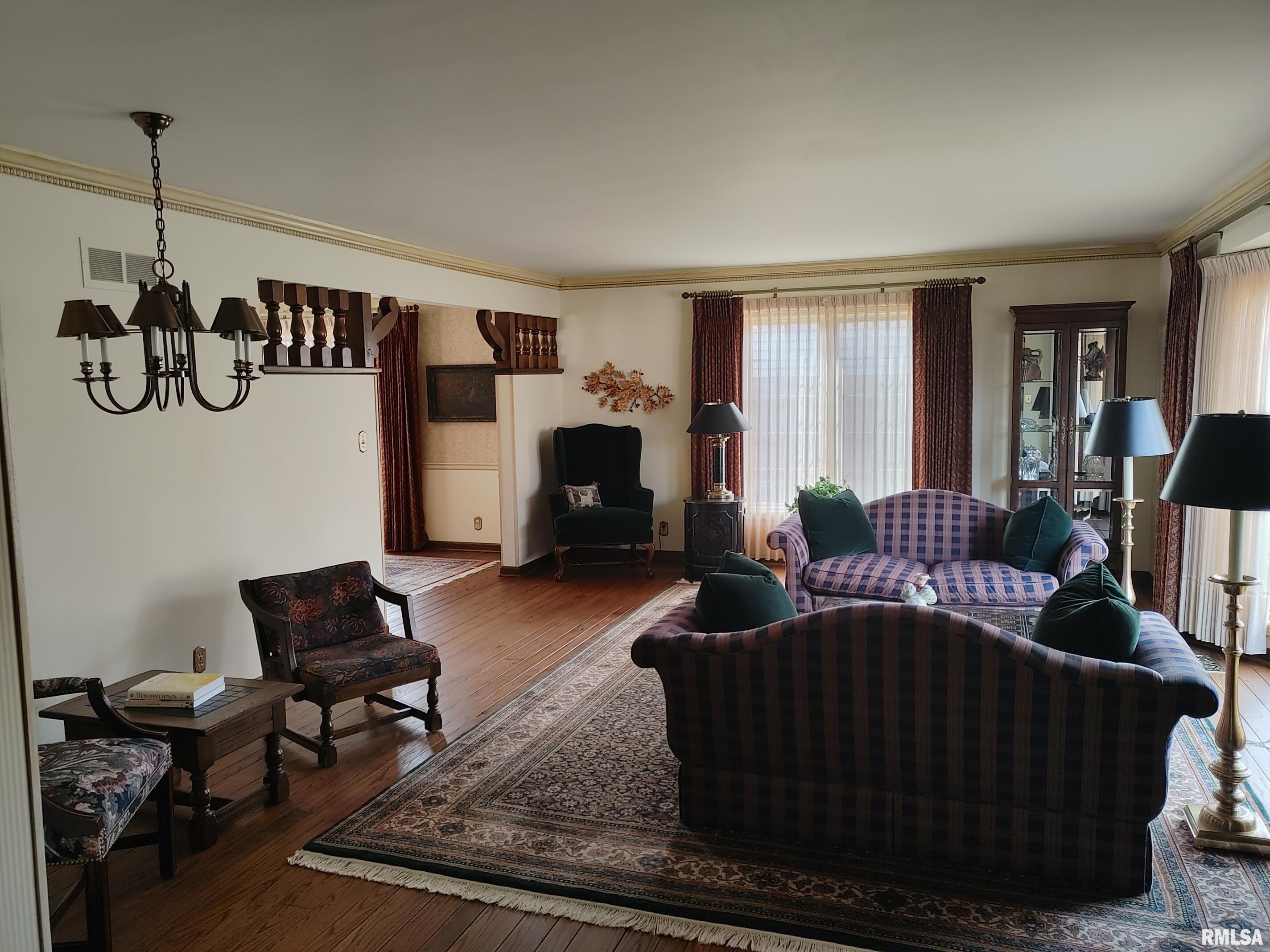 214 West Wolf Road Peoria, IL 61614 - Photo 19 of 55 Gallery Image 19