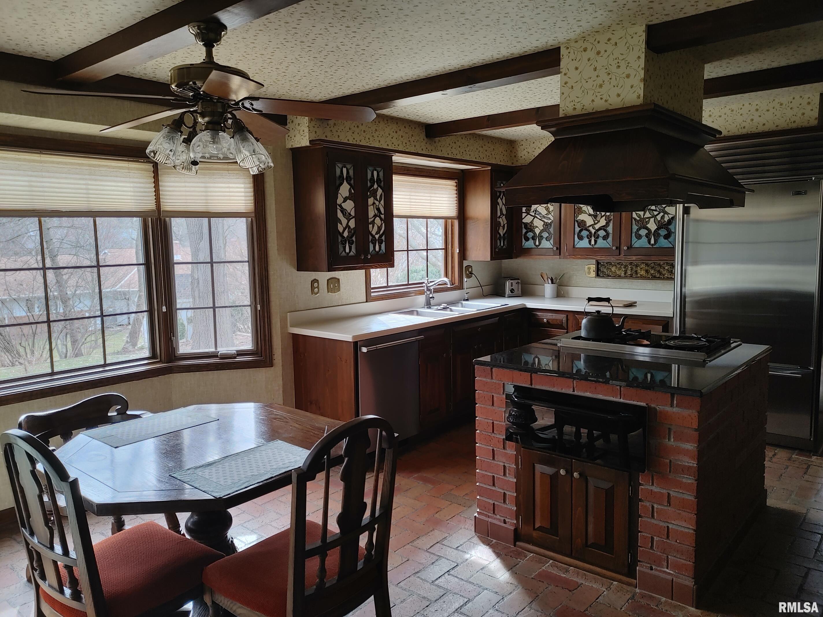 214 West Wolf Road Peoria, IL 61614 - Photo 32 of 55 Gallery Image 32