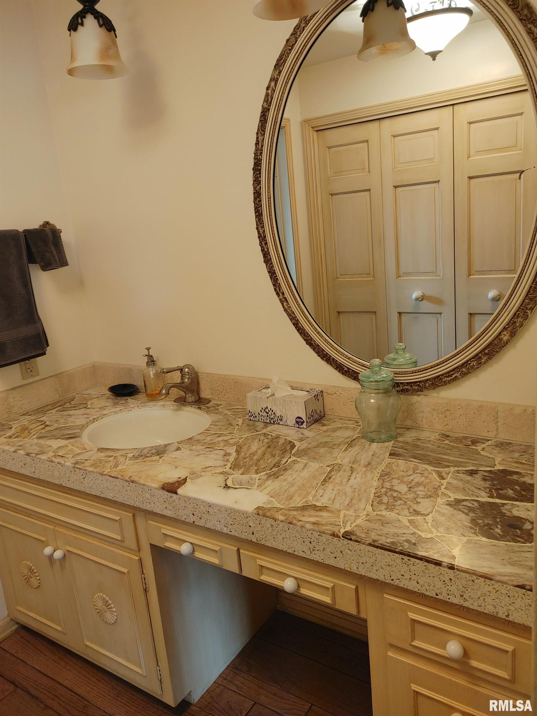214 West Wolf Road Peoria, IL 61614 - Photo 50 of 55 Gallery Image 50