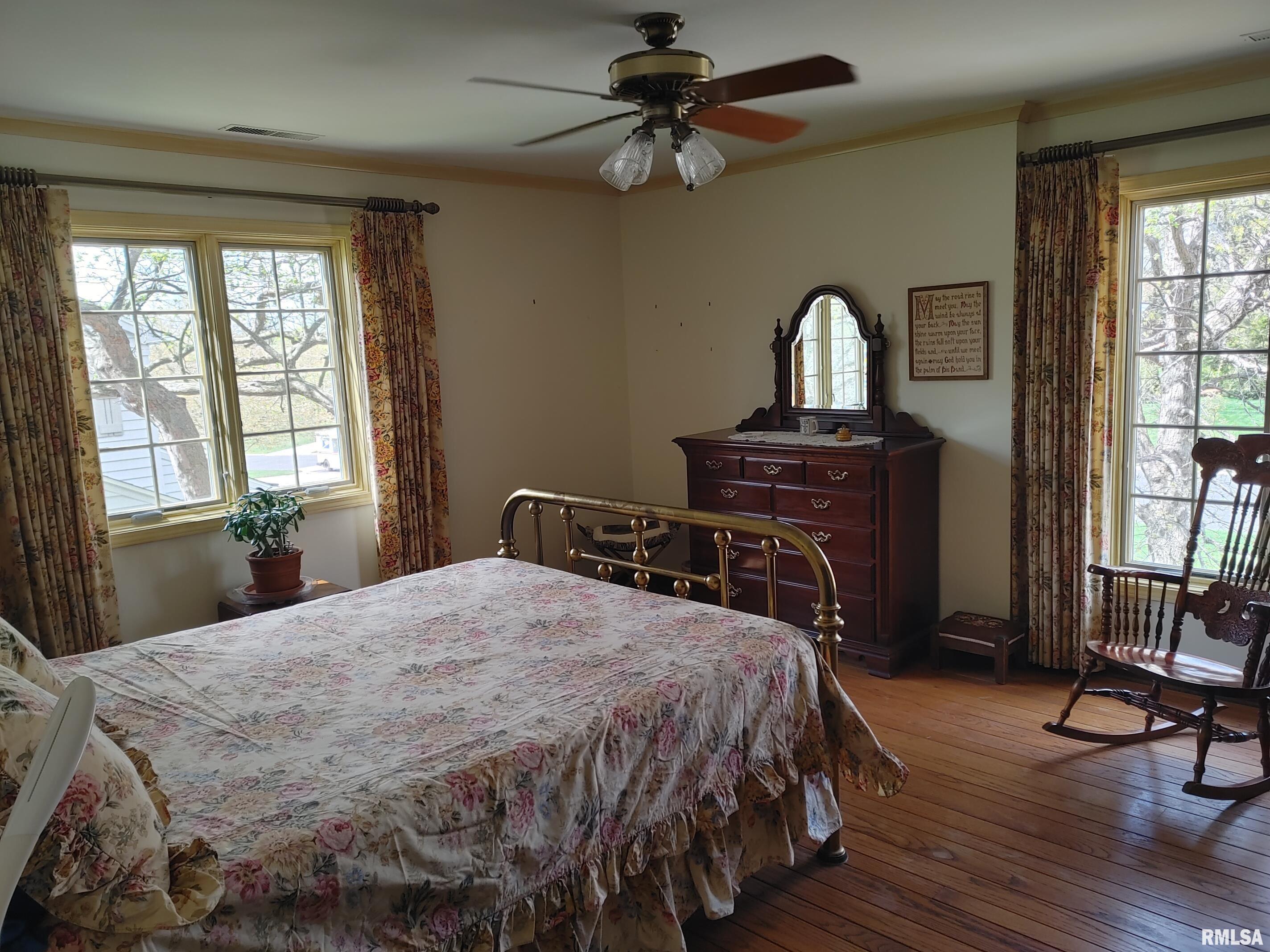 214 West Wolf Road Peoria, IL 61614 - Photo 52 of 55 Gallery Image 52
