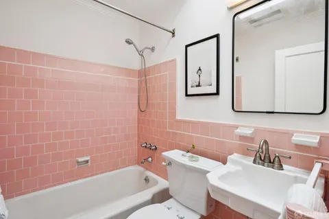 $1,095,000 | 2441 45th Avenue, San Francisco, CA 94116