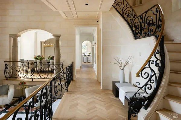 $14,995,000 | 27 Upper Road, Ross, CA 94957