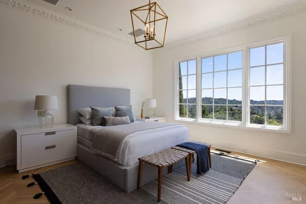 $14,995,000 | 27 Upper Road, Ross, CA 94957