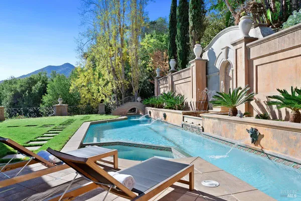 $14,995,000 | 27 Upper Road, Ross, CA 94957
