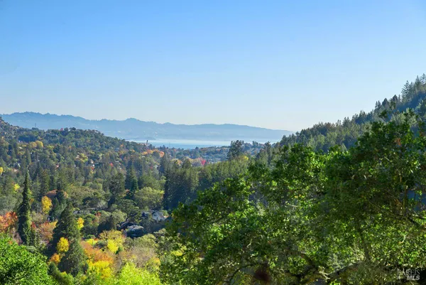 $14,995,000 | 27 Upper Road, Ross, CA 94957