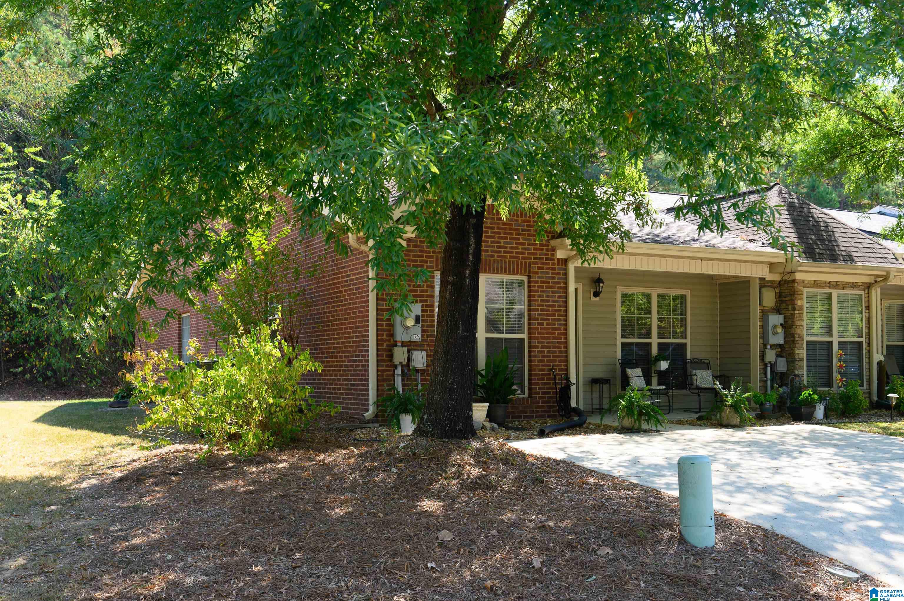 5576 Colony Lane Birmingham, AL 35226 - Photo 2 of 39