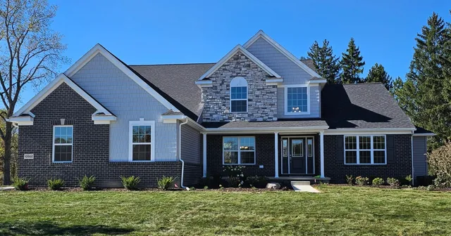 $741,181 | 9620 Valley View Drive, Saline, MI 48176