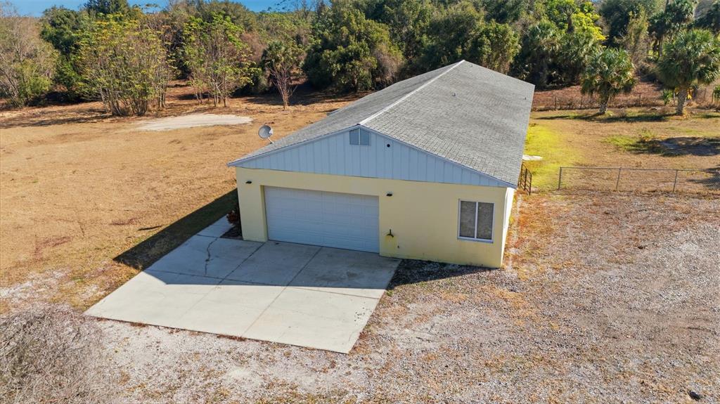 505 West Osceola Road Geneva, FL 32732 - Photo 2 of 52