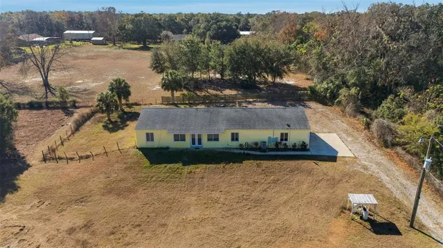 $635,000 | 505 West Osceola Road, Geneva, FL 32732