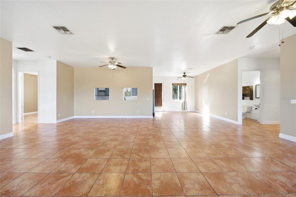 505 West Osceola Road Geneva, FL 32732 - Photo 4 of 52