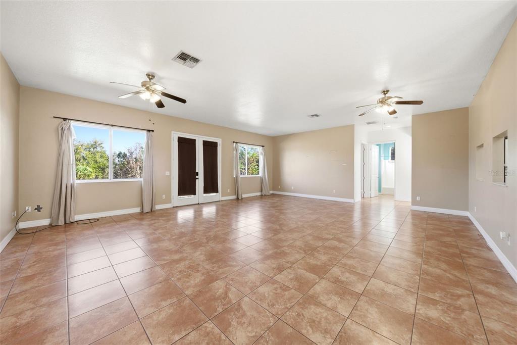 505 West Osceola Road Geneva, FL 32732 - Photo 6 of 52