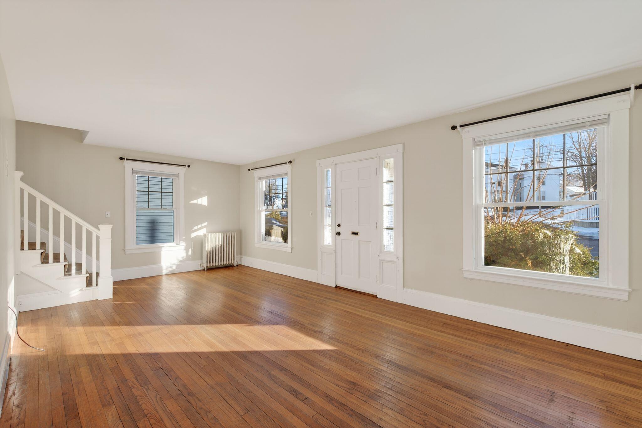 40 South Street Biddeford, ME 04005 - Photo 4 of 51 40 South Street Biddeford ME