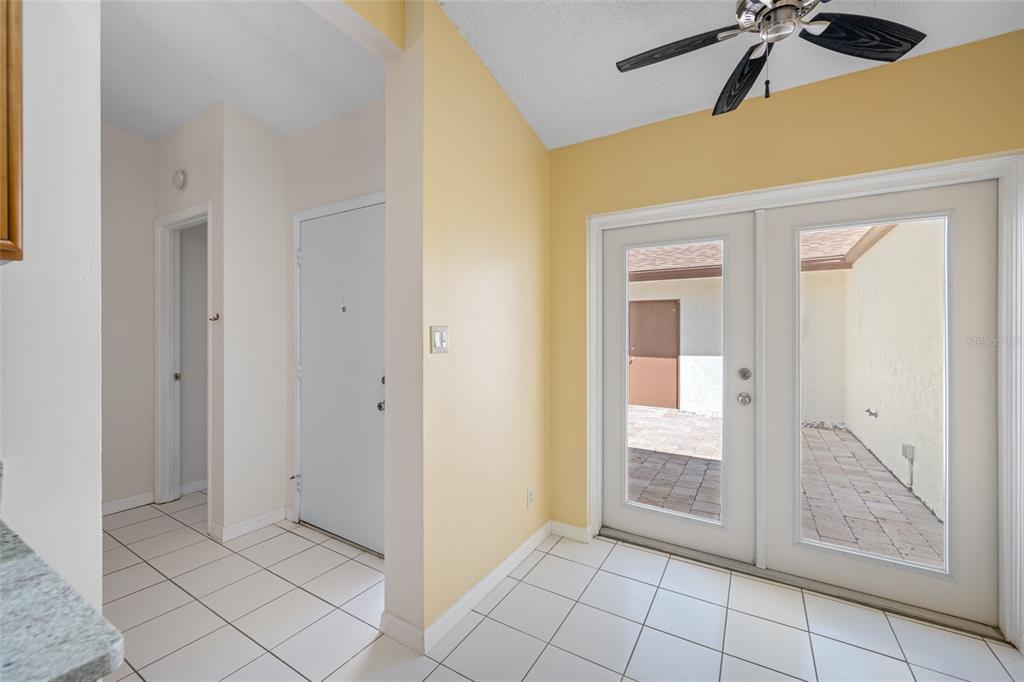 14778 Feather Cove Road Clearwater, FL 33762 - Photo 5 of 34