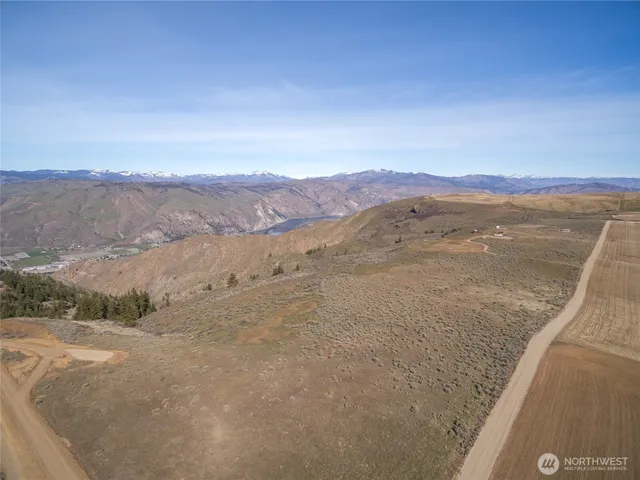 a view of an lake and mountain