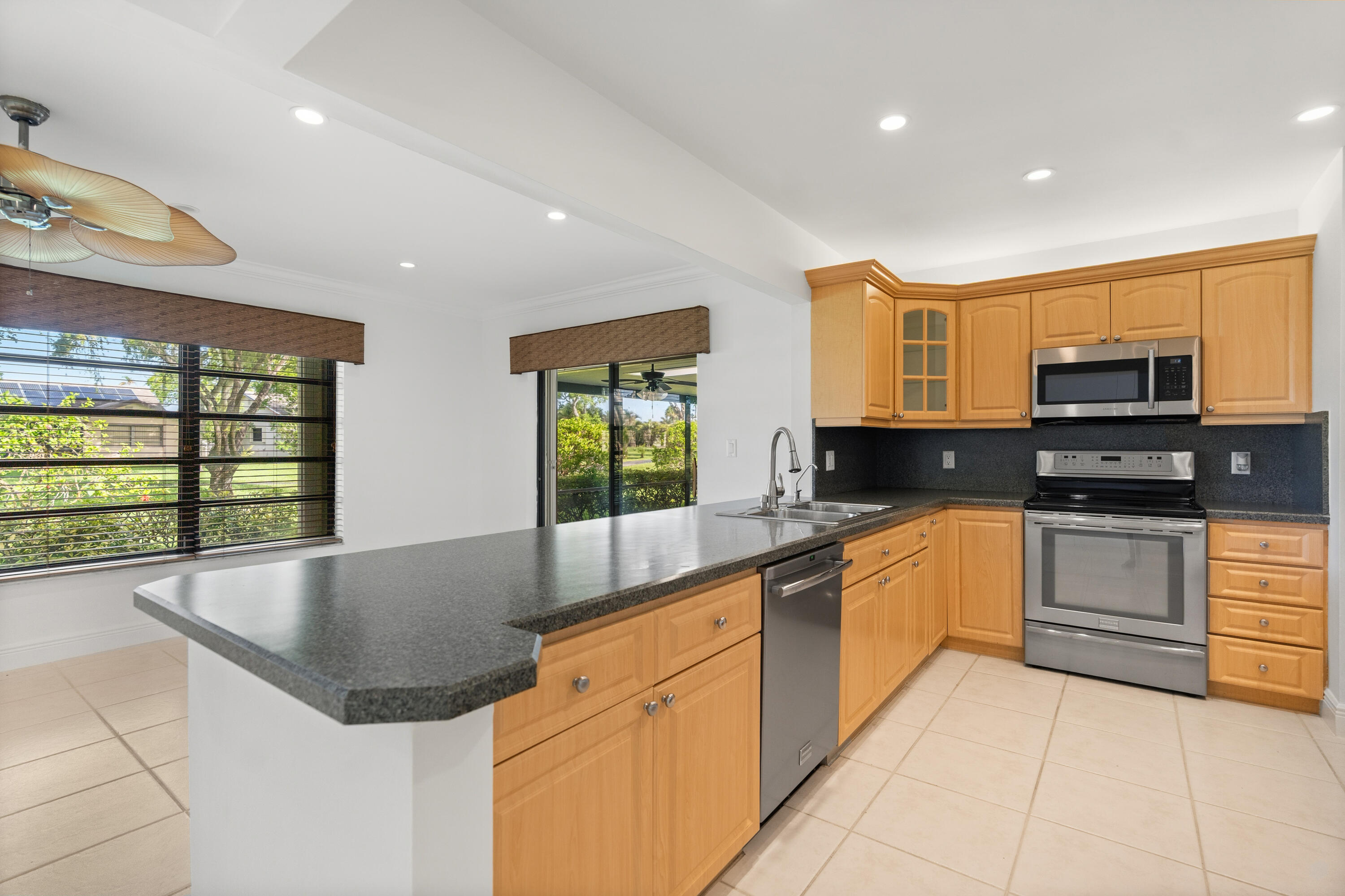 18051 104th Terrace South Boca Raton, FL 33498 - Photo 12 of 36 KITCHEN