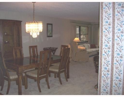 372 Golfview Road, Unit 202 North Palm Beach, FL 33408 - Photo 5 of 11 Additional Photo