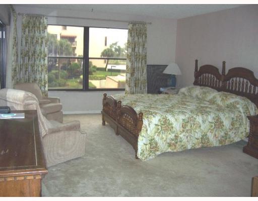 372 Golfview Road, Unit 202 North Palm Beach, FL 33408 - Photo 8 of 11 Additional Photo